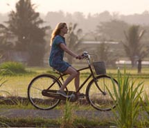 Julia Roberts stars in the film, 'Eat, Pray, Love,' which has inspired a number of current tour itineraries and offers. // (C) 2010 Sony/Columbia Pictures_square