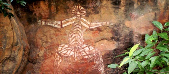 Rock art galleries are easily seen from the path. // © 2012 Janeen Christoff F