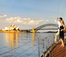Australia’s new campaign highlights the country’s best experiences. // © 2012 Tourism Australia