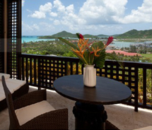 The upper floor rooms at Sugar Ridge in Antique have a large veranda, a dining deck and a day bed. // © 2012 Sugar Ridge