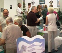 New Horizons Travel hosted a World's Largest Cruise Night event last year. // (c) 2010 New Horizons