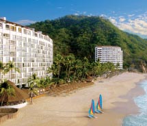 Dreams Puerto Vallarta Resort & Spa // © 2012  AmResorts