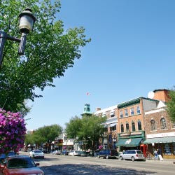 Old Strathcona features funky shops in historic buildings. // © 2013 Edmonton Tourism