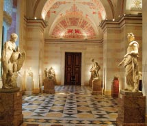 The private collection of Catherine the Great was the basis for which museum? // © 2011 Ilya Dobrych