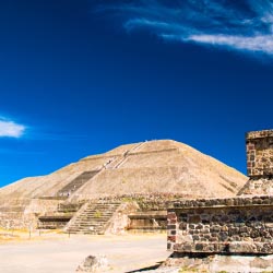 The pyramids here can be visited as a day trip from Mexico City. What is this site called? // © 2013 Thinkstock