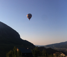 Hot air ballooning gives clients a new perspective of Crested Butte. // © 2013 Nostalgia Ballooning