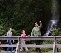 Ecotour companies earn first-ever green certification // © 2011 Hawaii Ecotourism Association