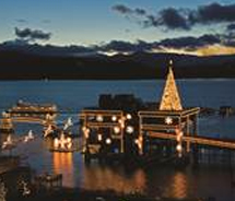 The Coeur d’Alene Resort’s overwater animated living tree soars at 160 feet. // © 2012 The Coeur d’Alene Resort