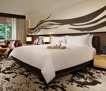 Guestrooms have a comfortable atmosphere with a touch of Vegas flair. // © 2013 Nobu Hotel Caesars Palace Las Vegas