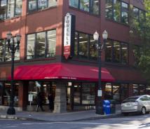 Portland's creates a new Smartphone app // (c) 2012 Rob Finch / www.travelportland.com